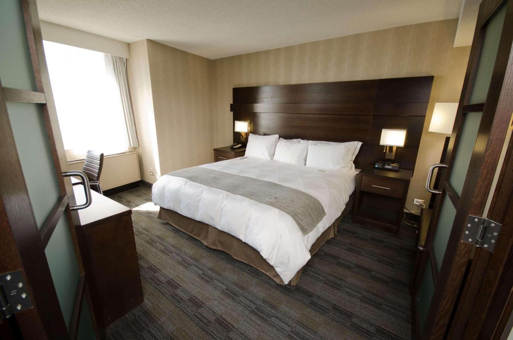 Radisson Hotel Winnipeg Downtown Exterior photo